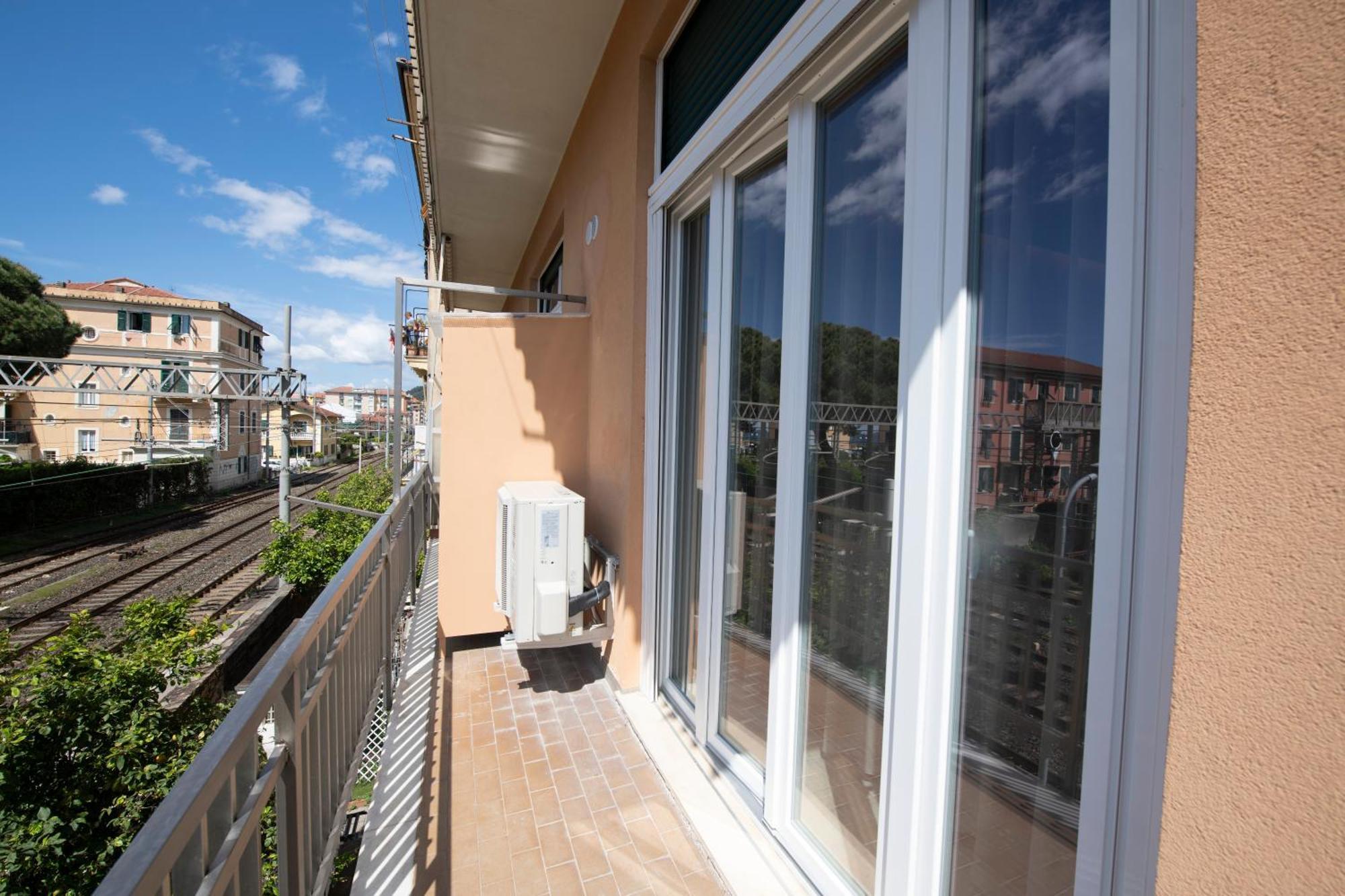 243B - Appartamento Mignon - Sara Home Chiavari, 200Metri Dal Mare Екстериор снимка