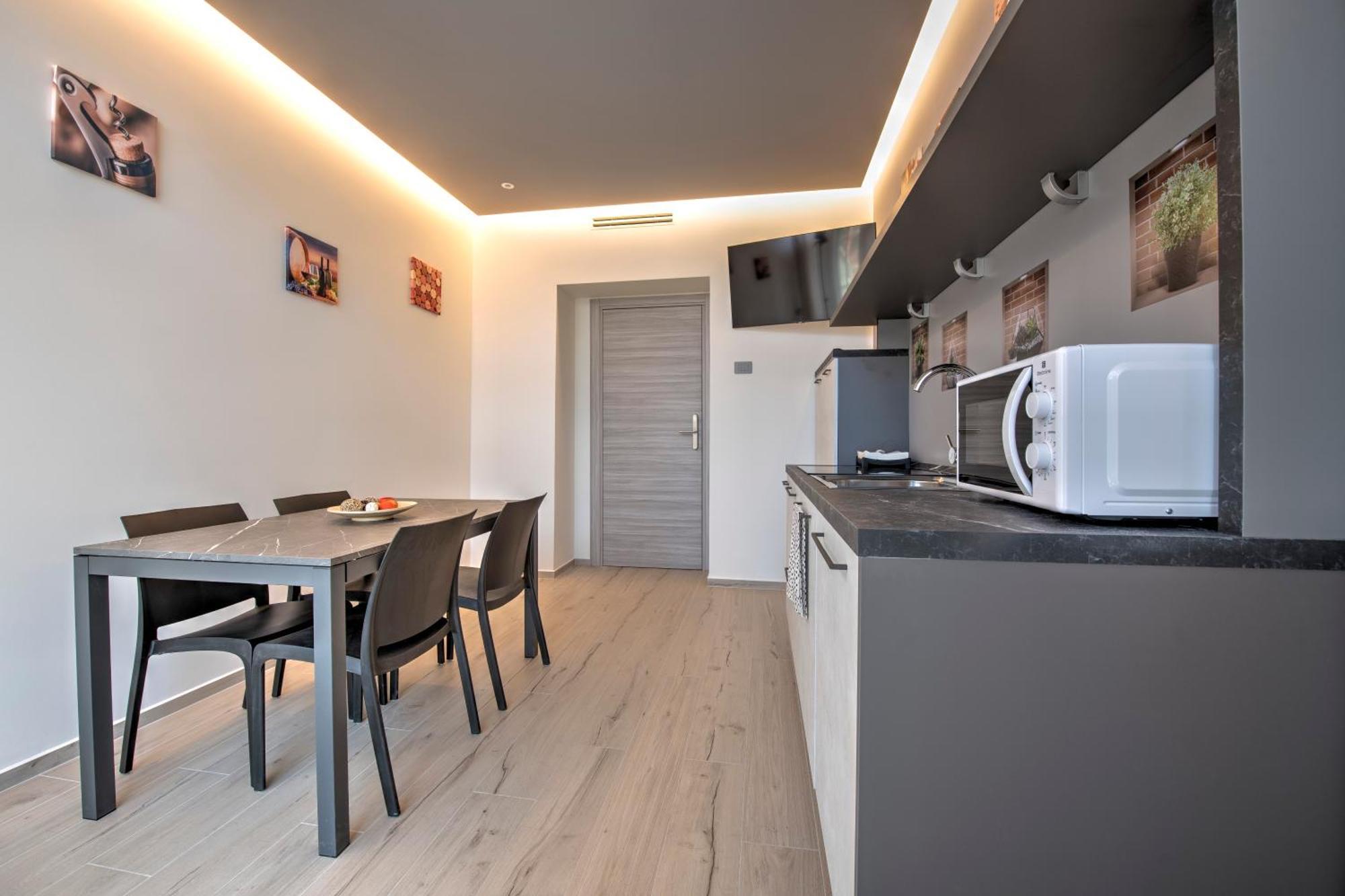 243B - Appartamento Mignon - Sara Home Chiavari, 200Metri Dal Mare Екстериор снимка